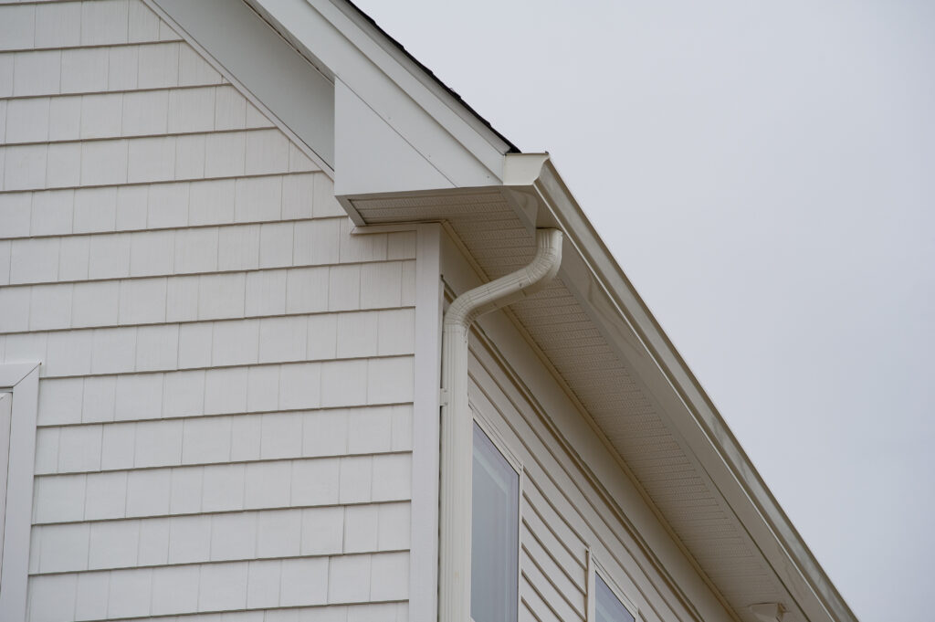 Seamless gutters on a home